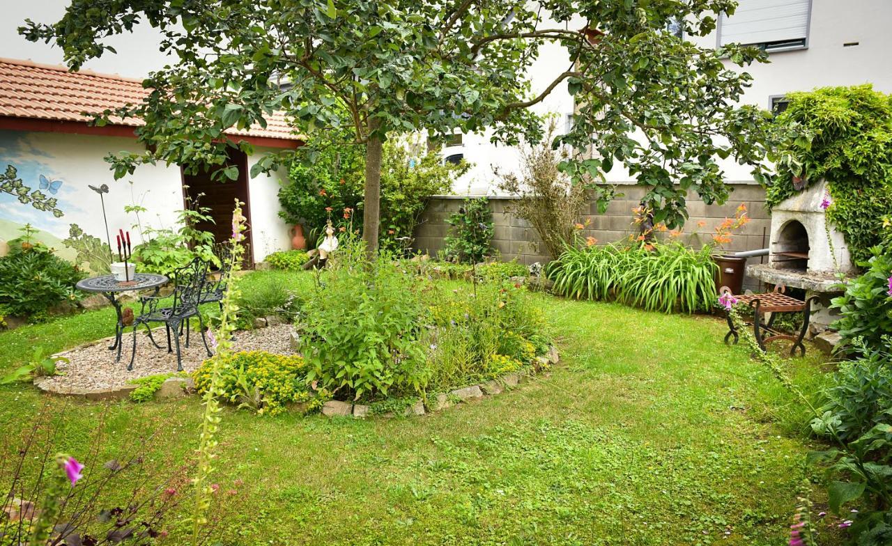 Ferienwohnung Axcher Hof Weitersborn Екстер'єр фото